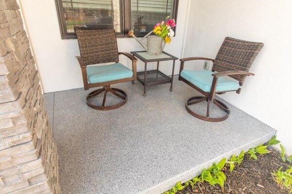 Polyaspartic concrete coating