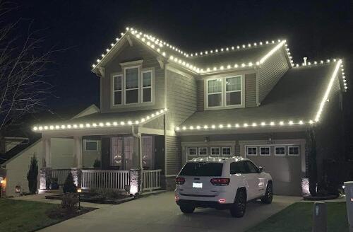 Holiday lighting by Bright Brothers