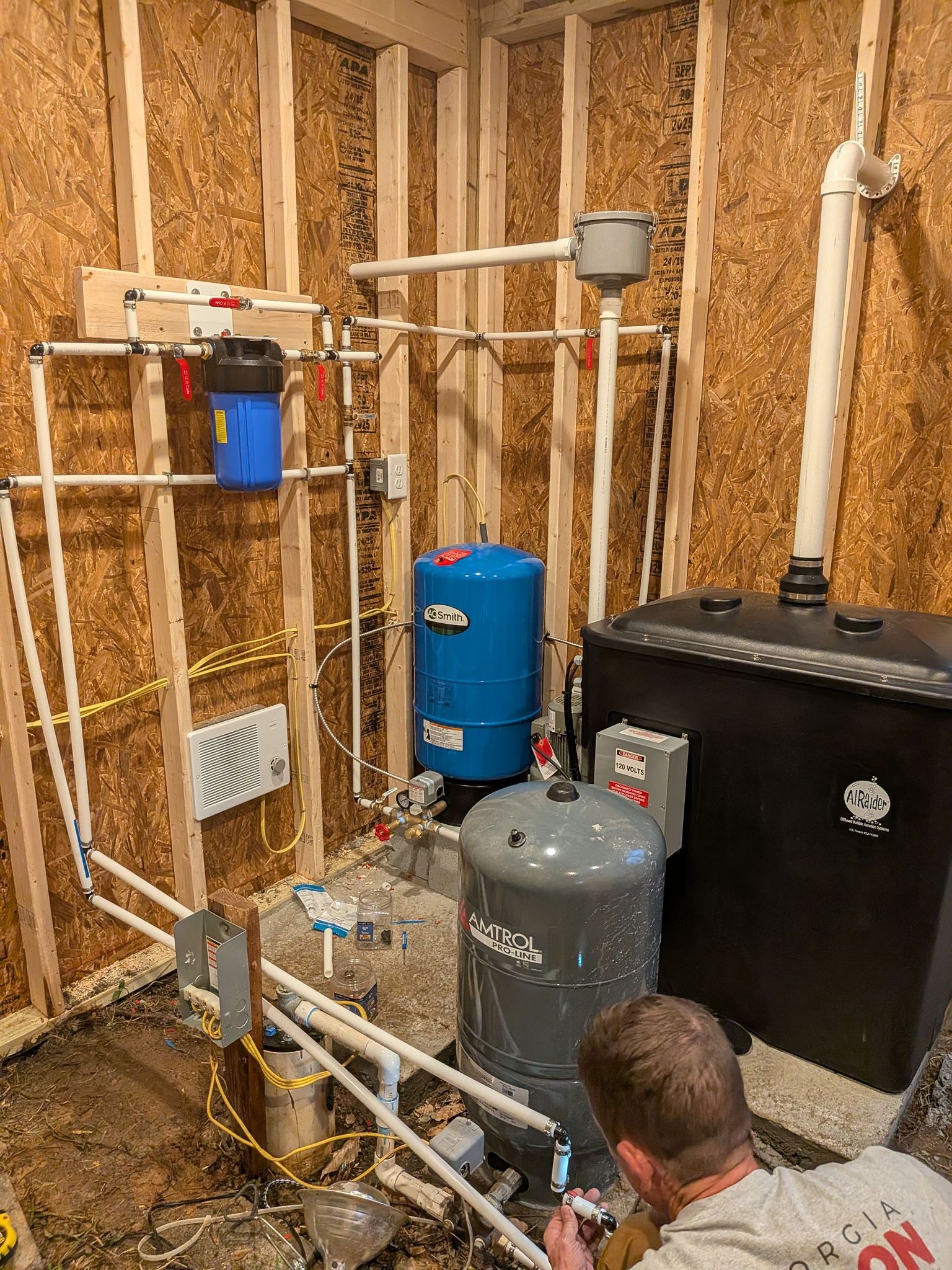 AIRaider indoor aeration equipment for whole-house radon in water mitigation