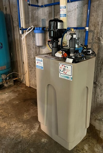 Bubble Up Jr. aeration system in a Connecticut home basement