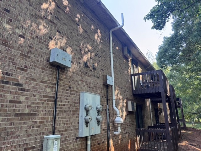 Commercial radon mitigation and testing
