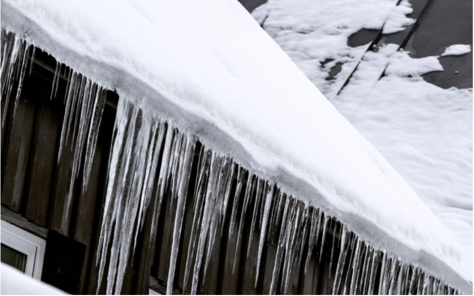 When Should I Shovel My Roof to Remove Snow