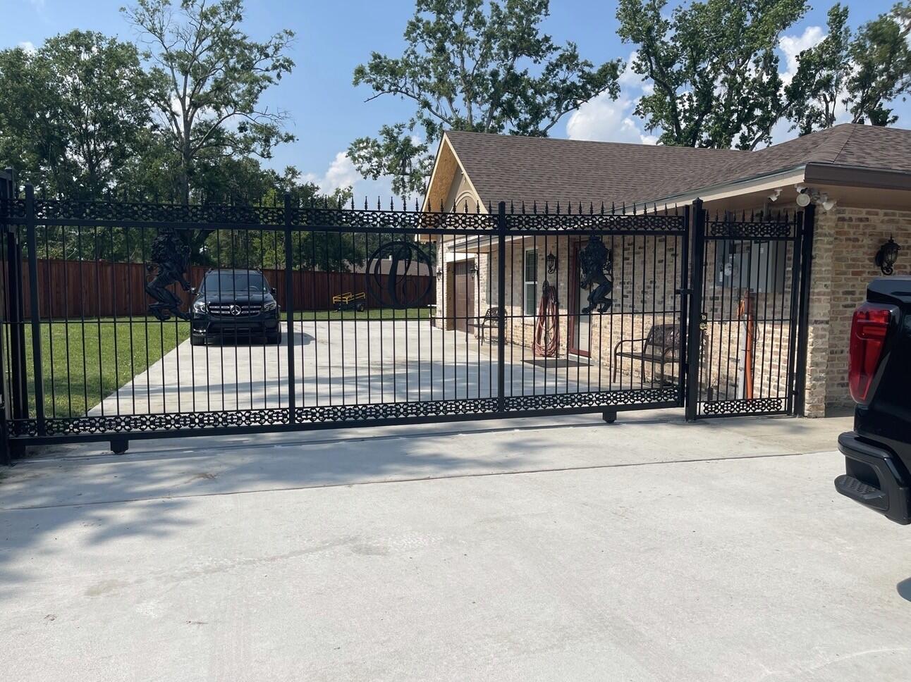 Iron Fence Installation in New Orleans, LA