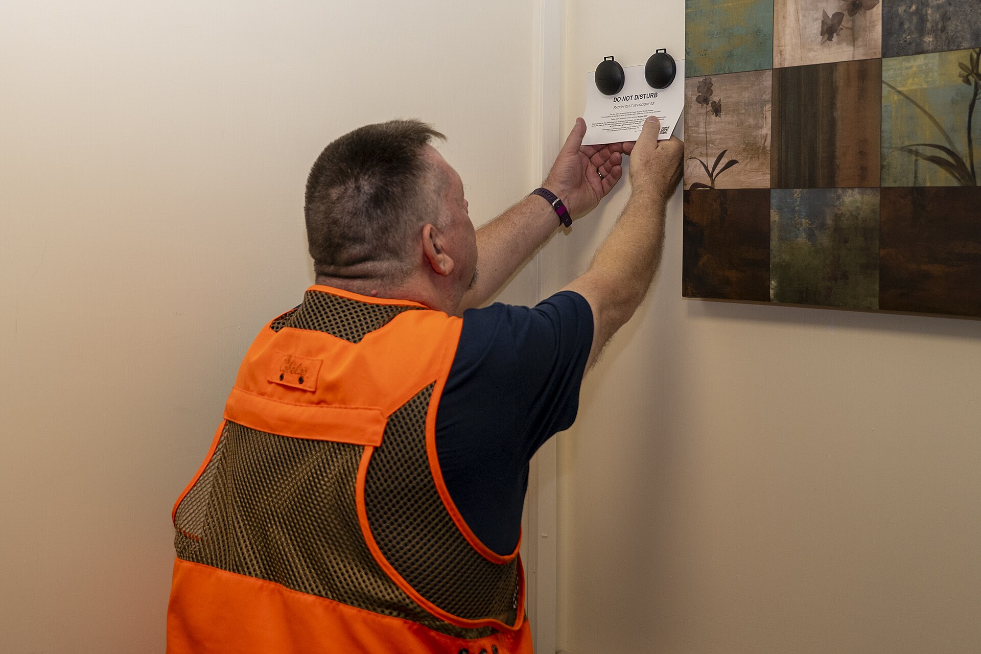 Radon testing by experts