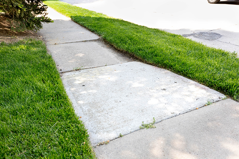 Signs of sinking concrete