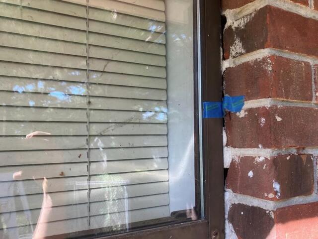 Cracked Brick in Canton, MS
