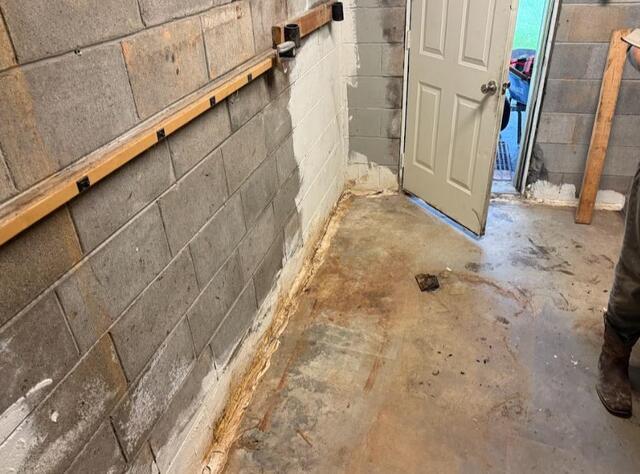 Leaking Basement Walls in Louin, MS - Before Photo