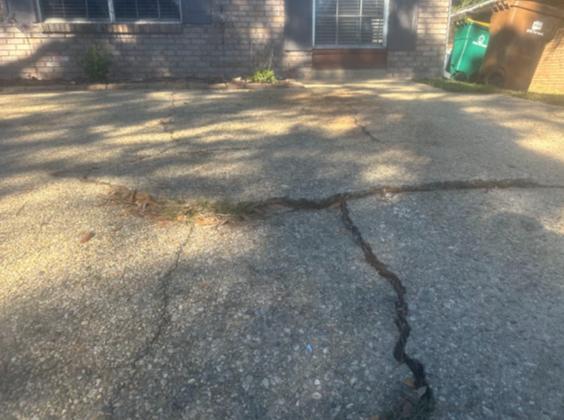 Cracked Up Driveway in Waynesboro, MS