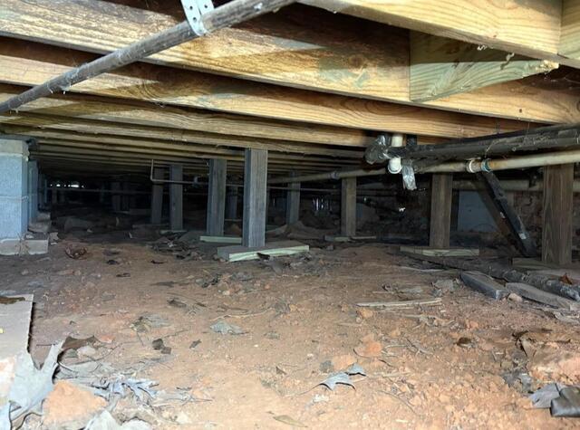 Saving At-Risk Floors in Philadelphia, MS