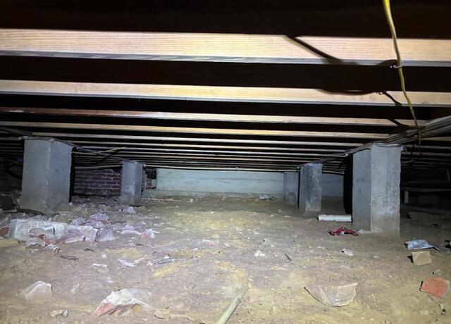 Soaked and Buckling Floors in Woodville, MS