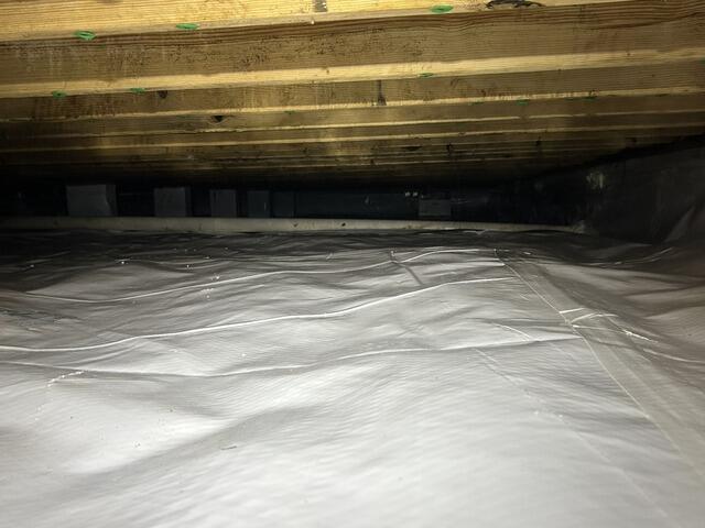 Water in crawl space in Brookhaven, MS