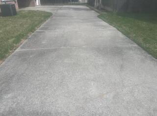 Cracking Driveway in Waveland, MS