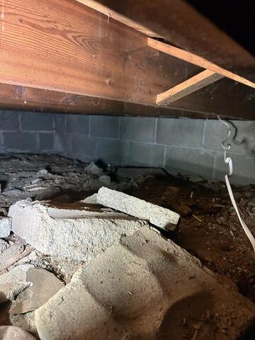 St Paul Crawlspace Spruce Up - Before Photo
