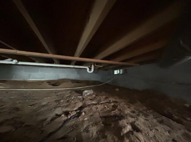 Crawl Space Encapsulation in Elkmont, AL - Before Photo