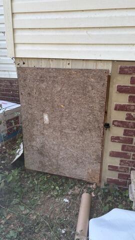 Crawl Space Door Installation Frankewing, TN