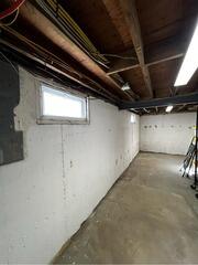 Insulated, Energy Efficient Basement in Islandia, New York