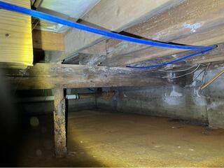 Crawl Space Water & Moisture Repair in Central Islip, New York