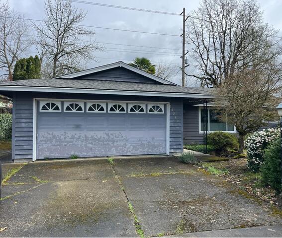 Removal and Replacement of Concrete Driveway - Portland, OR - Before Photo