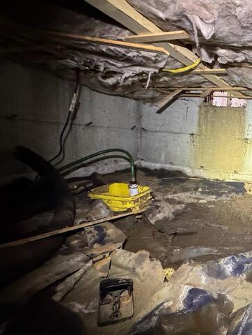 TripleSafe & SilverGlo - A Crawl Space Encapsulation in Yachats, OR