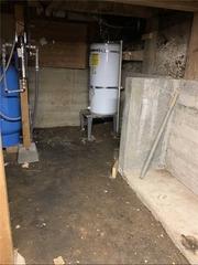 Crawl Space Wet and Musty - Forest Grove, OR