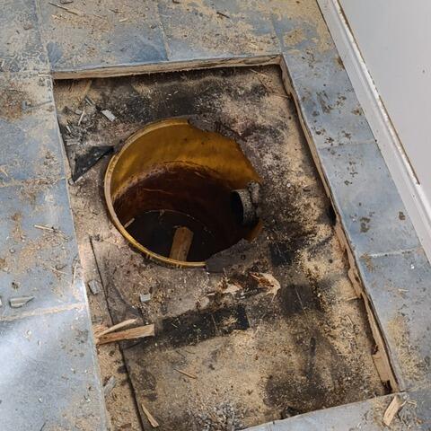 Flood protection and reliable drainage for a basement in Namur, Quebec - Before Photo