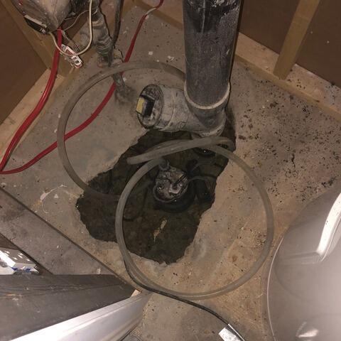 Fixing water infiltration issues in Saint-Hugues, QC - Before Photo