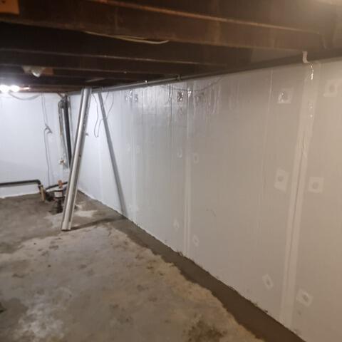 A waterproof basement in Saint-Bernard, Quebec - After Photo