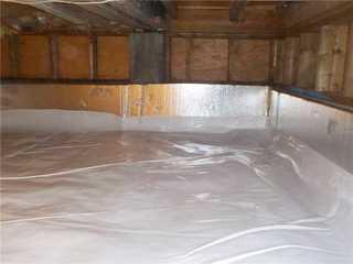 Crawlspace Encapsulation in Longueuil, Quebec