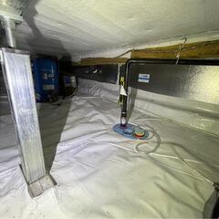 1903 crawl space repaired in Lingwick, QC