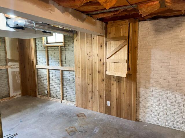 Dry Basement in Cedar Rapids, IA - Before Photo