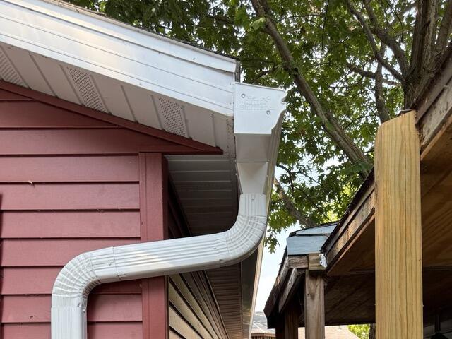Seamless Gutters Installed in Sabula, IA