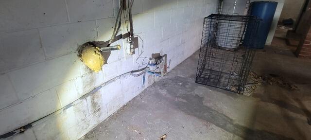 Wall Support in Welton, IA - Before Photo