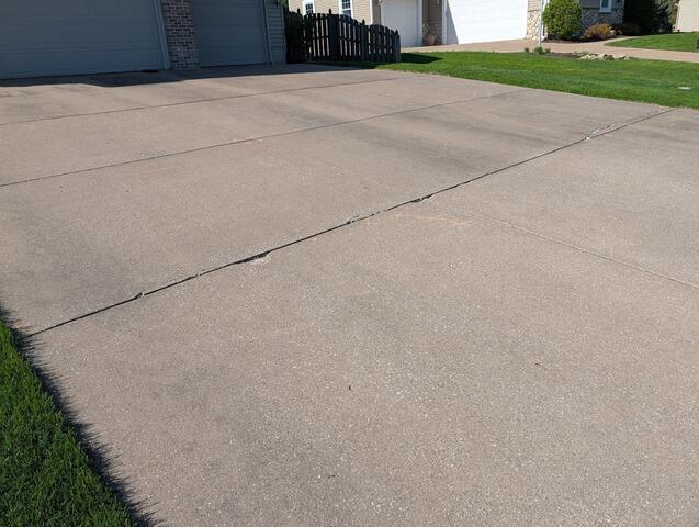 From Rollercoaster Ride to Smooth Stride in Bettendorf, IA - Before Photo