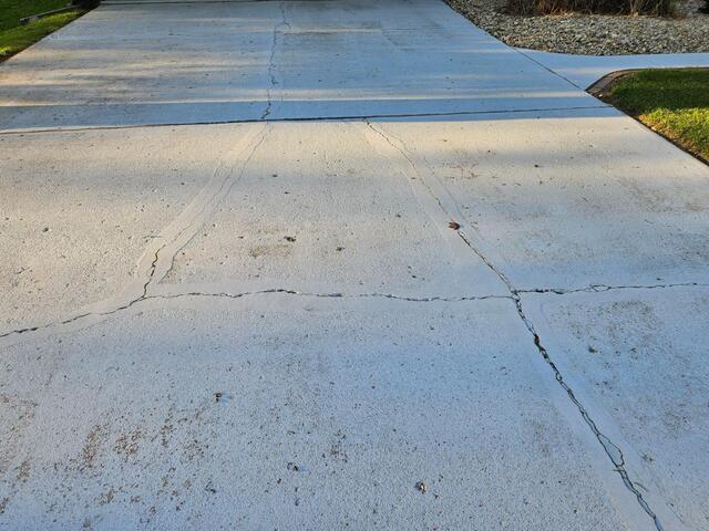 Driveway and Sidewalk Restoration in Lacon, IL - Before Photo