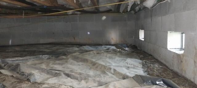 Vented Crawl Space Solutions in Johns Island, SC - Before Photo
