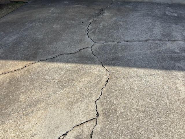 Cracked Driveway Repaired in Gray, GA