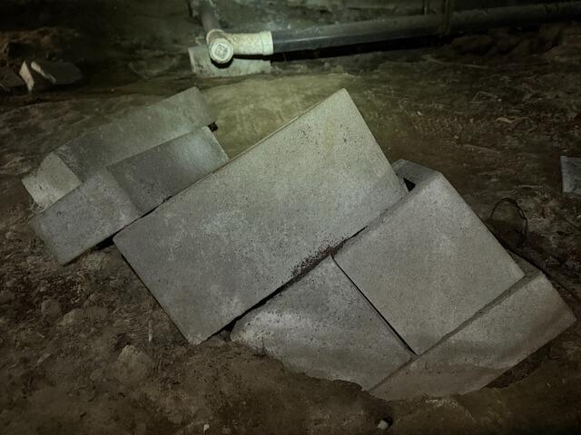 Sagging Floor Cause Found and Fixed in Rutledge, GA - Before Photo