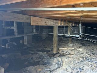 Crawl Space Encapsulation Eliminates Standing Water in Midway, GA