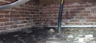 Crawl Space Encapsulation Eliminates Ground Water Intrusion in Bath, SC