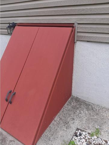 Egress Stairwell in Newark, DE - Before Photo