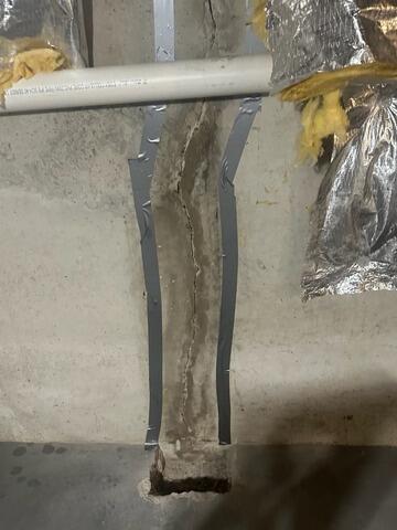 Wall Crack Repair in Manalapan, NJ - Before Photo