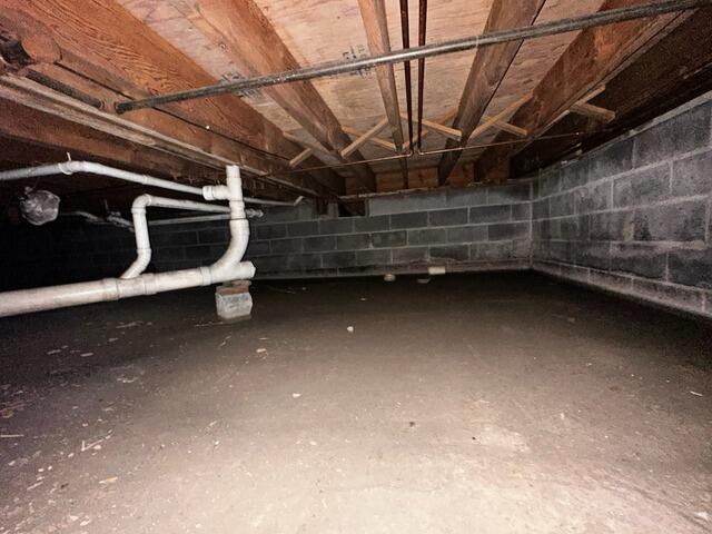 Crawl Space Waterproofing In Haskell, NJ - Before Photo