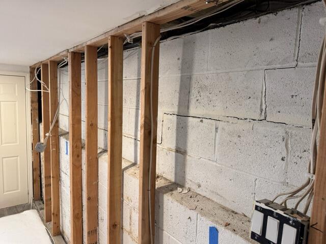 Fixing Wall Cracks In New Providence, NJ Basement - Before Photo