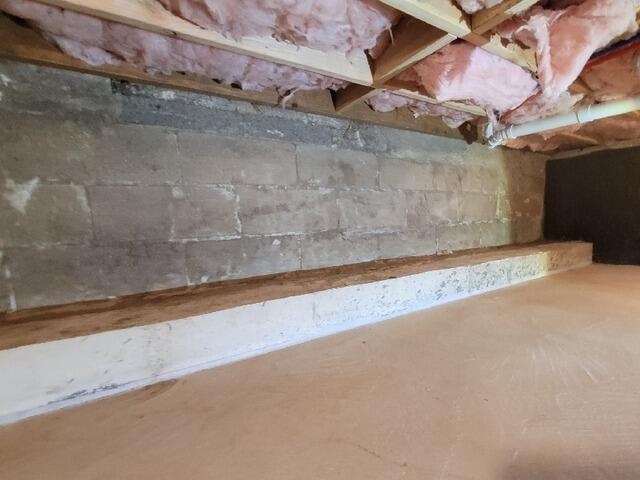 Crawl Space Repair in Summit, NJ - Before Photo
