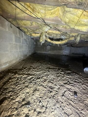 Crawl Space Encapsulation in Little Egg Harbor Township, NJ - Before Photo