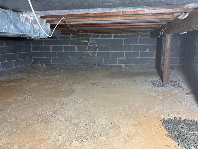 Crawl Space Encapsulation in Shrewsbury, NJ - Before Photo