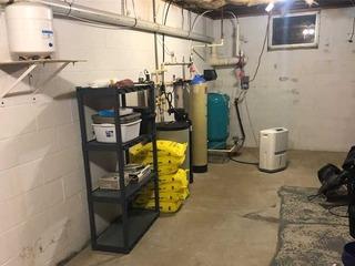Leaking foundation wall in Lincoln University, PA