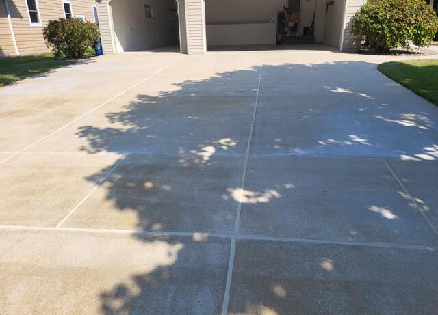 Concrete Leveling & Joint Sealing in Green Bay, WI