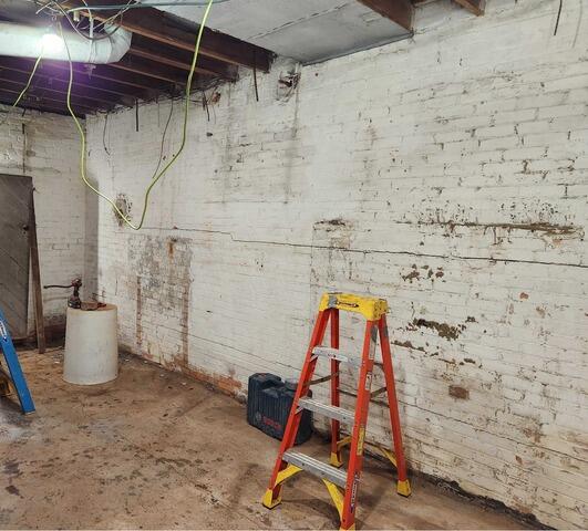 Structural Foundation Repair In De Pere, WI - Before Photo