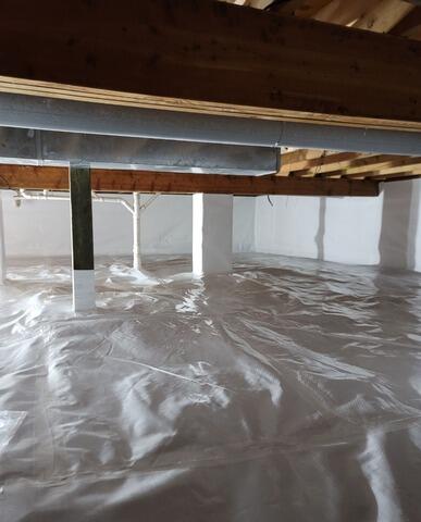 Musty Crawl Space Encapsulated in Shawano, WI - After Photo